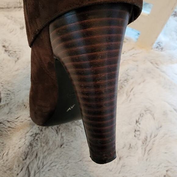 COACH LEATHER / SUEDE BROWN BOOTIES SIZE 8.5 - Picture 7 of 14